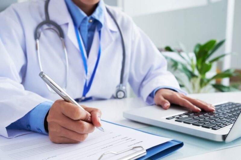 When to See a General Physician for 10 Common Symptoms?